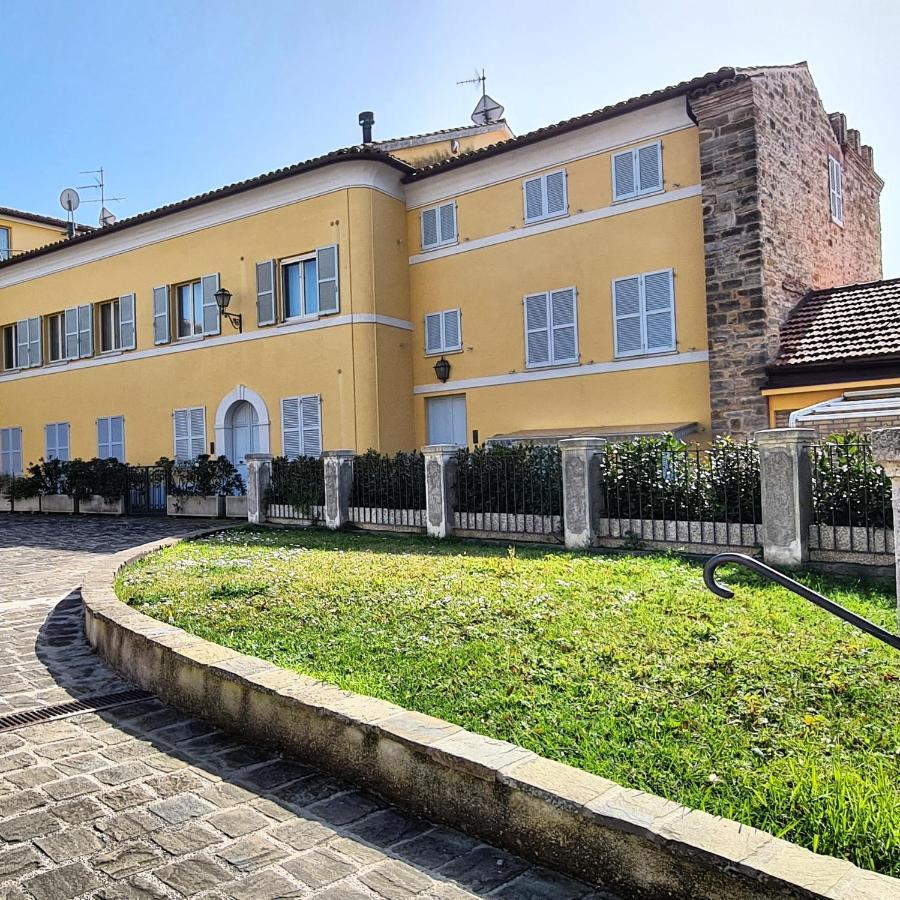 "Nido Del Falco" Palazzo Ricotti Camerano Extérieur photo
